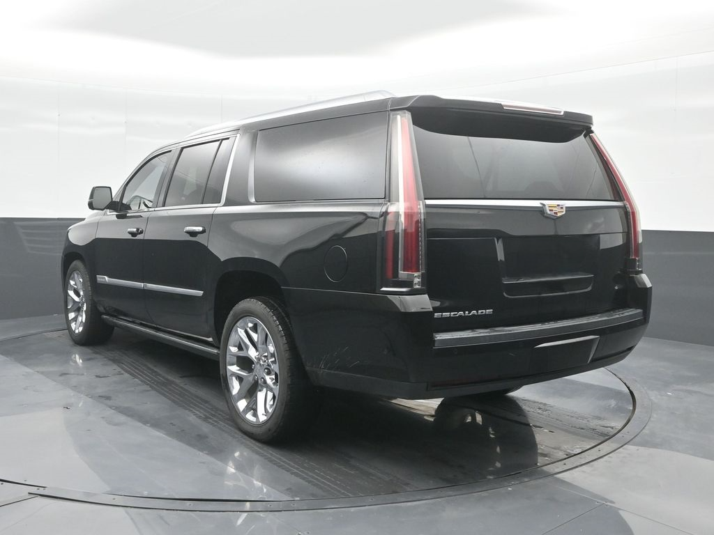 2020 Cadillac Escalade ESV Platinum Edition photo 7