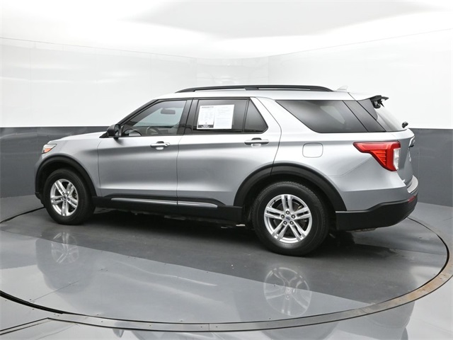 2020 Ford Explorer XLT photo 7
