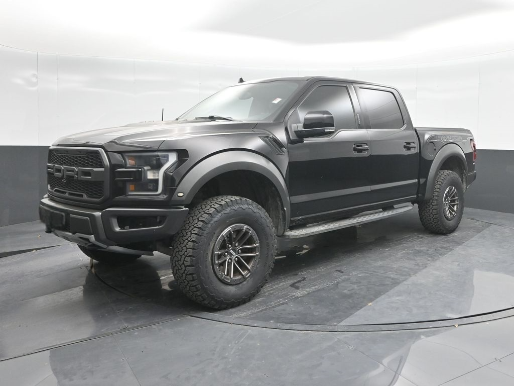 2020 Ford F-150 Raptor photo 2